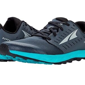 Altra Superior 5